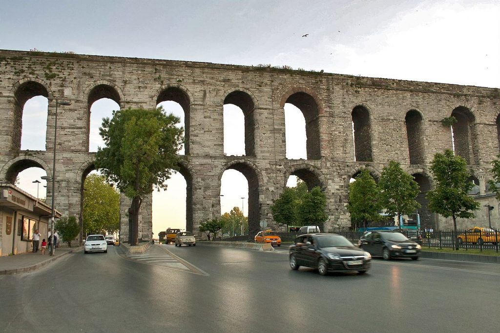 Valens Aqueduct is an important building in Constantinople, which is now called Istanbul. 
