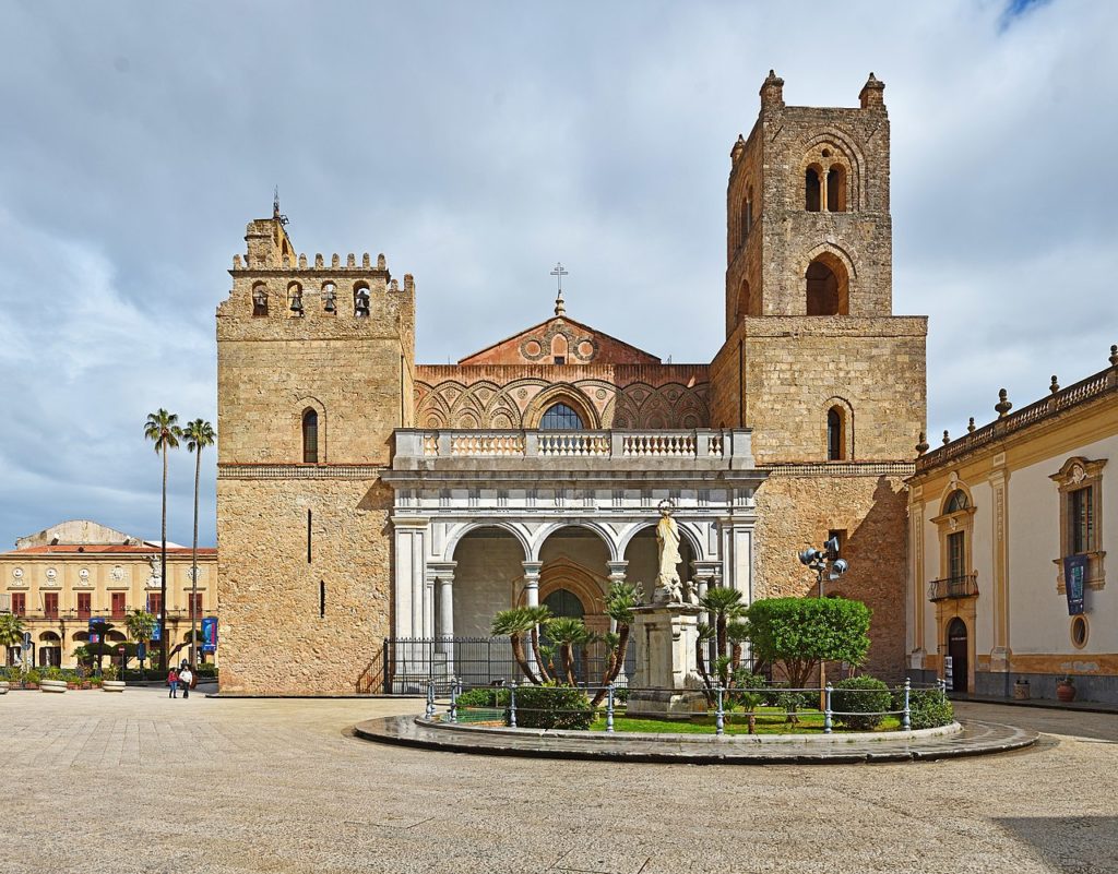 The front facade of the Catehdral of Monreal was mostly built by the Normans, but an entrance portico was added during the renaissance age.