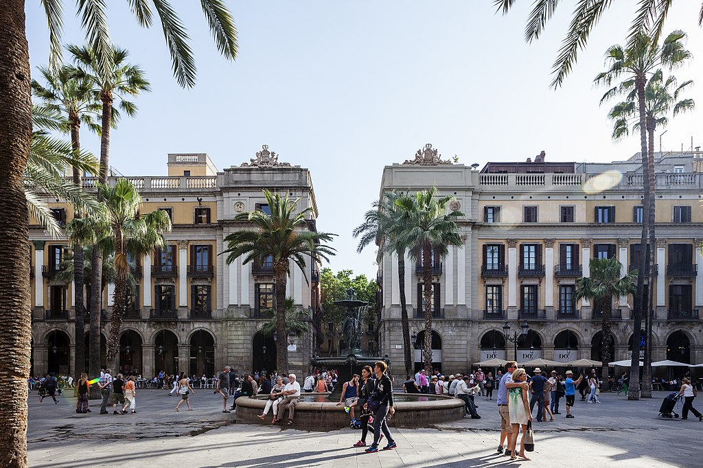 Plaça Reial is one of the smaller but more beautiful Plazas in Barcelona, Spain
