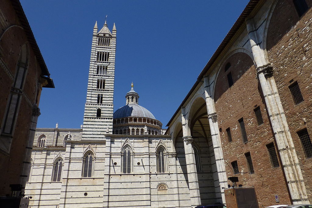 The Cathedral of Siena combines elements of both Gothic and Romanesque Architecture