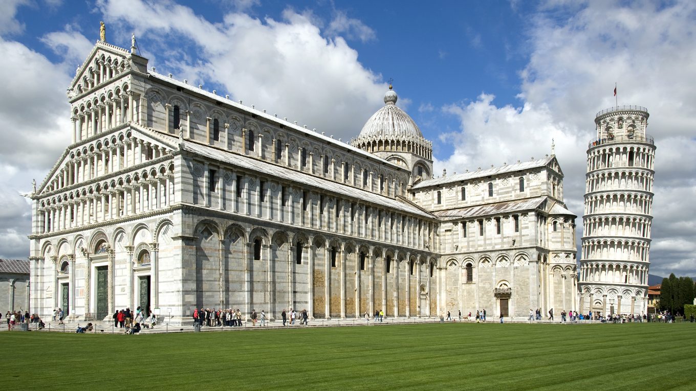 Romanesque Architecture And The Top 15 Romanesque Buildings   Duomo Of The Archdiocese Of Pisa 1360x765 