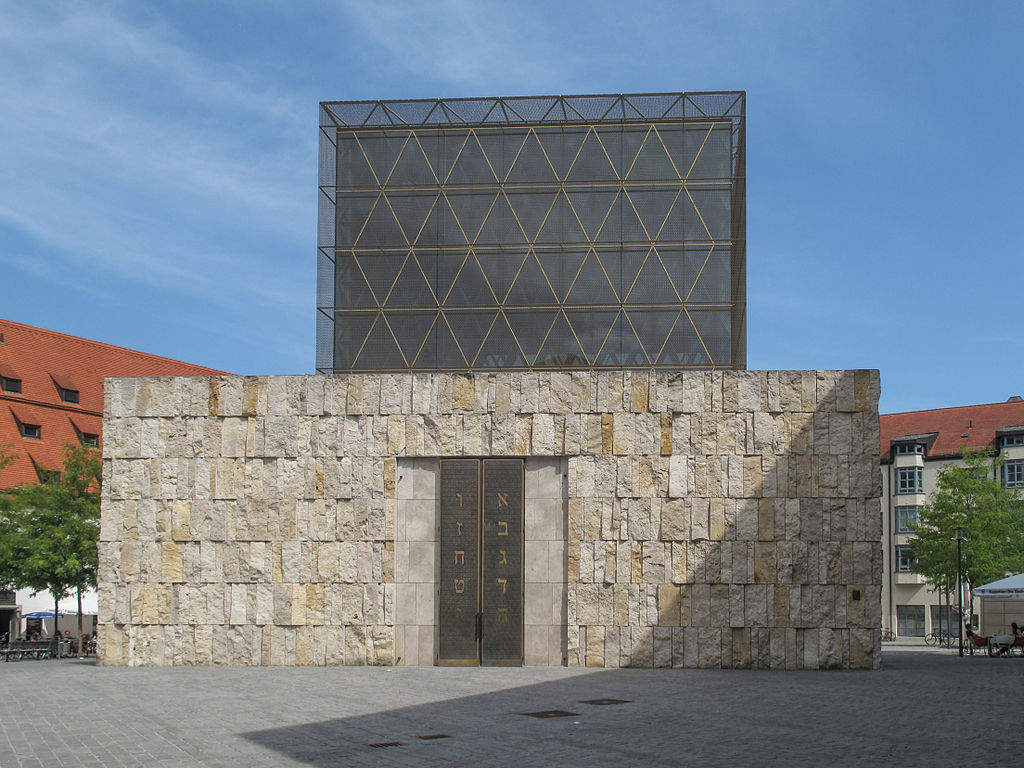 The Ohel Jakob Synagogue is a great example of Modern Architecture in Munich