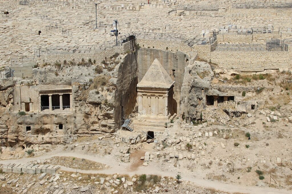 Jerusalem contains many of the world's most interesting rock cut tombs. 
