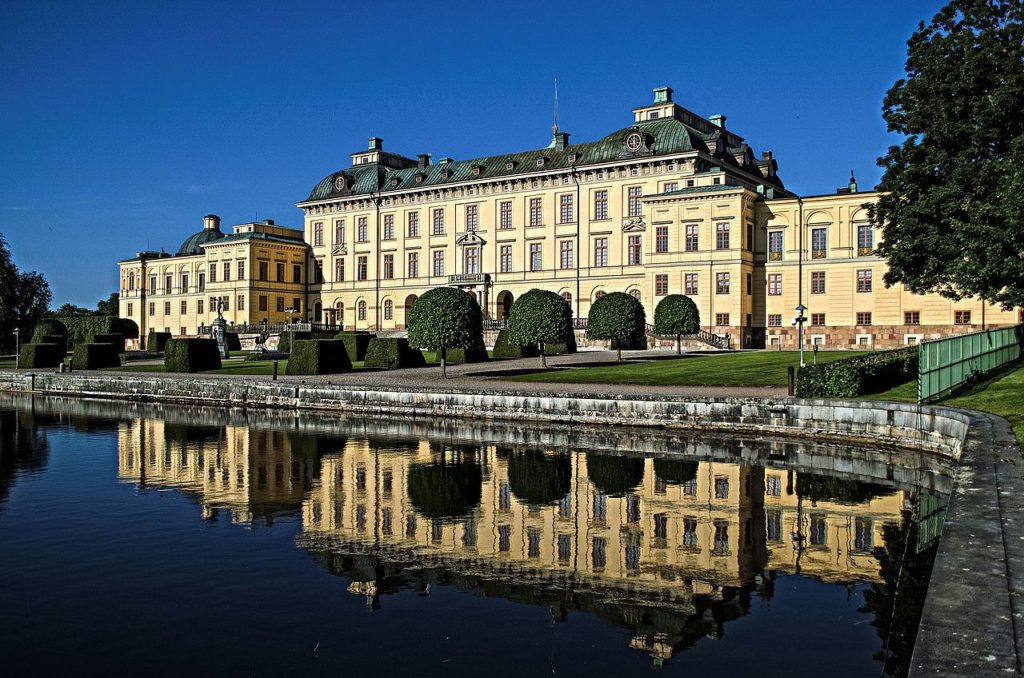 Drottningholm Palace is a massive palace that was built using Baroque Architecture, one of many Baroque Buildings located within Stockholm. 