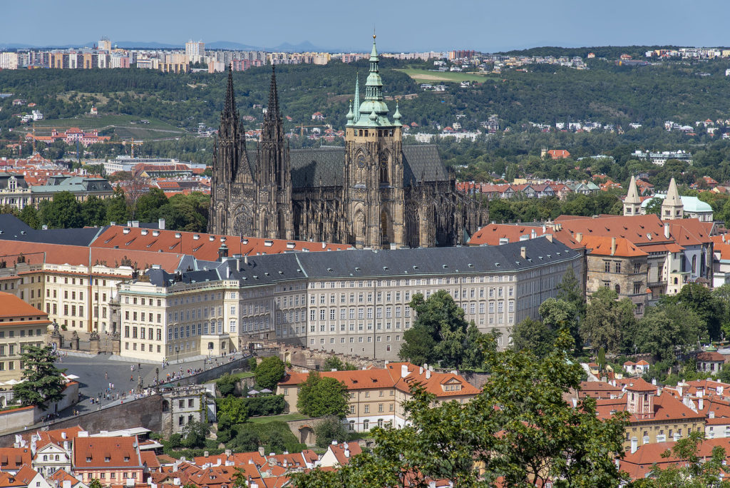 Prague castle contains many palaces from the Baroque and Renaissance movements