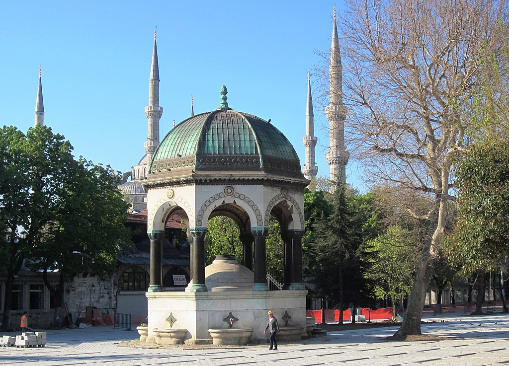 The German Fountain was gifted to the Ottoman Sultans during the final stages of the Ottoman Empire. 