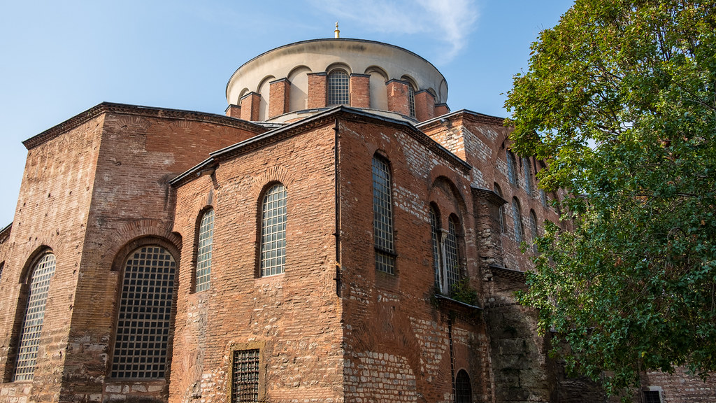 The Hagia Irene is an important step of the Pendentive dome in Istanbul Architectural History