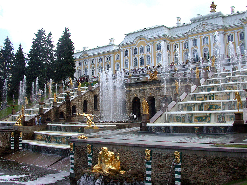 Peterhof Palace is one of the many Baroque Palaces in Europe. Baroque Architecture was very popular with European Rulers.