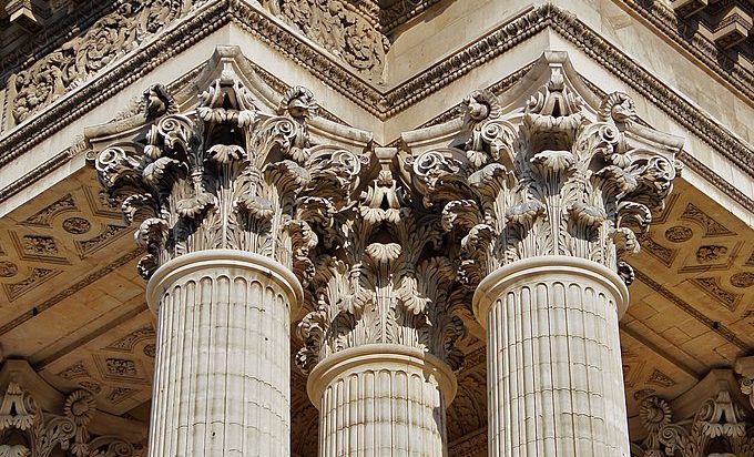 There are three different Greek Orders, Doric, Ionic, and Corinthian. This photo shows Corinthian Columns at the Pantheón in Paris. 