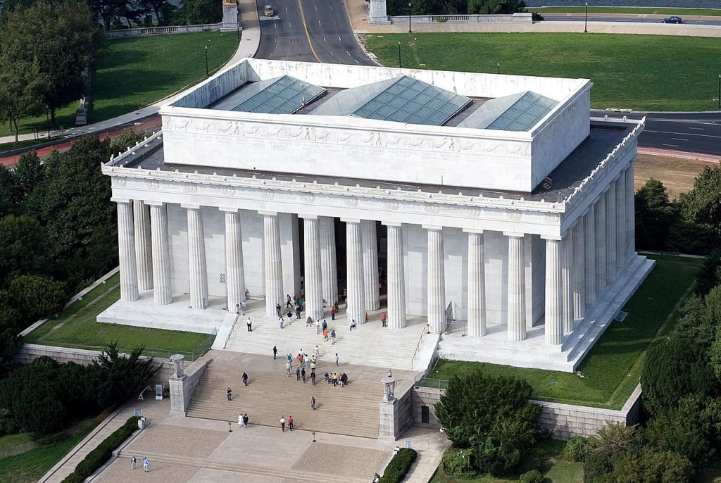The Lincoln Memorial is one of several works of Neoclassical Architecture within the National Mall in Washington DC. 