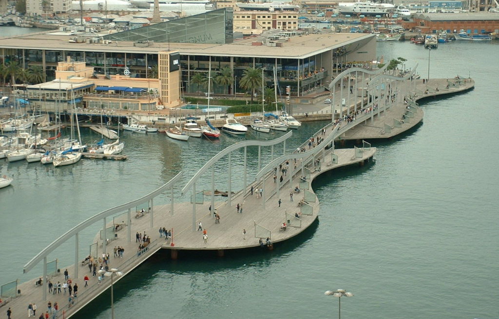 The Ramla del Mar connects Barcelona with its port