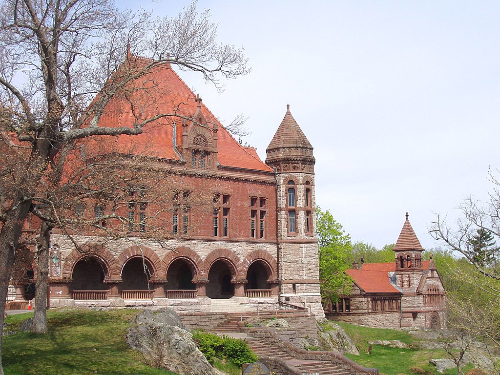 H.H.Richardson was one of the world's greatest architects, and he worked extensively in the Romanesque Revival Style. 