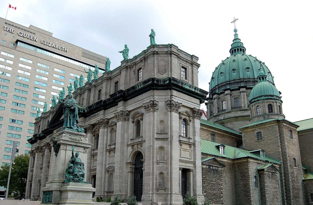 Mary Queen of the World Cathedral in Montreal was built as a replica of St. Peter's Basilica in Rome. 