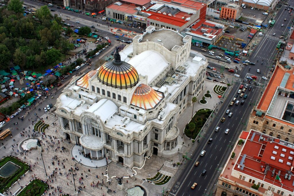 The Palacio de Bellas Artes is one of the world's greatest examples of Beaux Arts Architecture. 