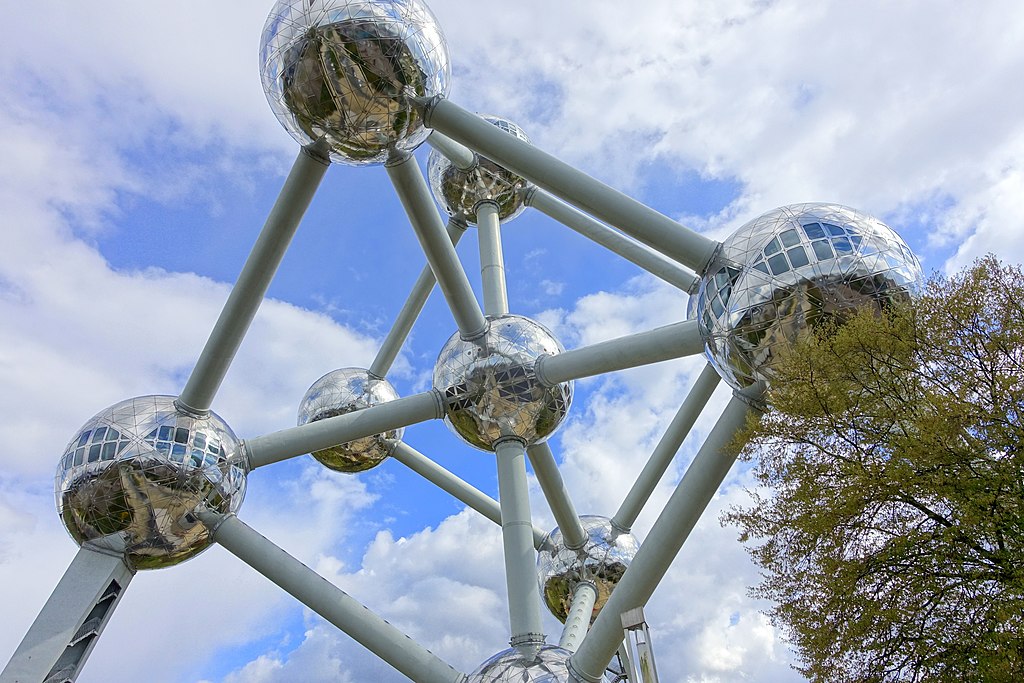 The Atomium is a fantastic example of Modern Architecture in Brussels. 