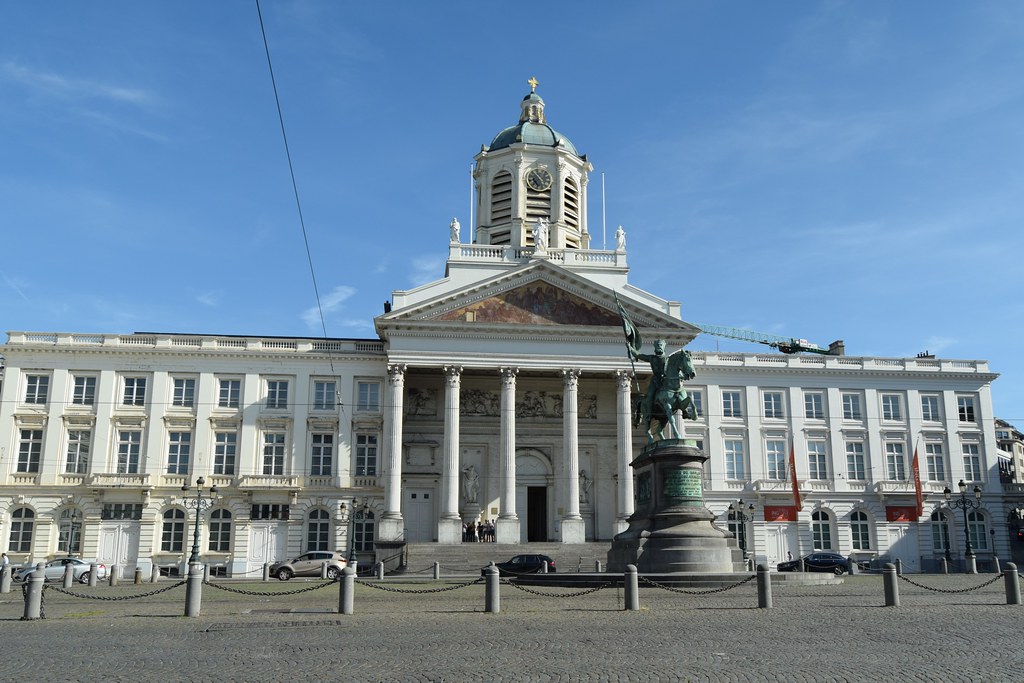 The Church of Saint James is one of many works of Neoclassical Architecture in Brussels. 