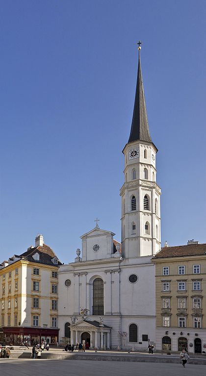 St. Michaels church is one of the oldest in Vienna, and it contains many Gothic design elements. 