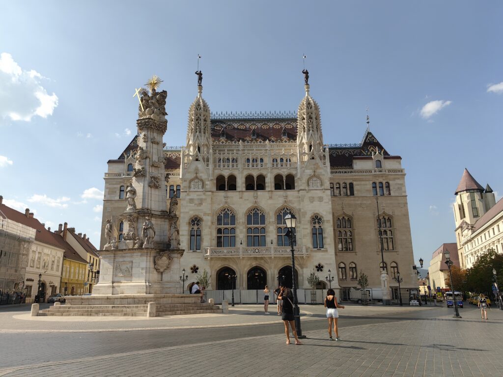 Many of Budapest's impressive turn-of-the-century buildings are being reconstructed in the 21st century. 