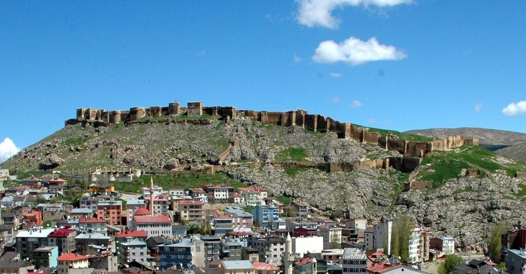 Bayburt Castle predates the Ottoman Empire, but it was expanded and refurbished during the Ottoman Period.