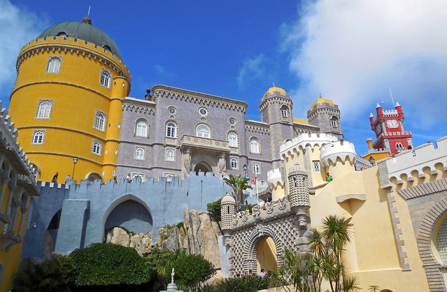 Pena Palace is a great example of Separated Eclectic Architecture. 