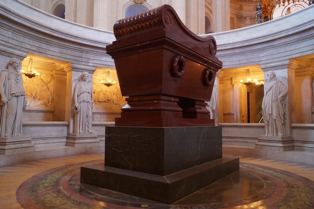 Napoleon's tomb is one of the greatest in the entire world. 